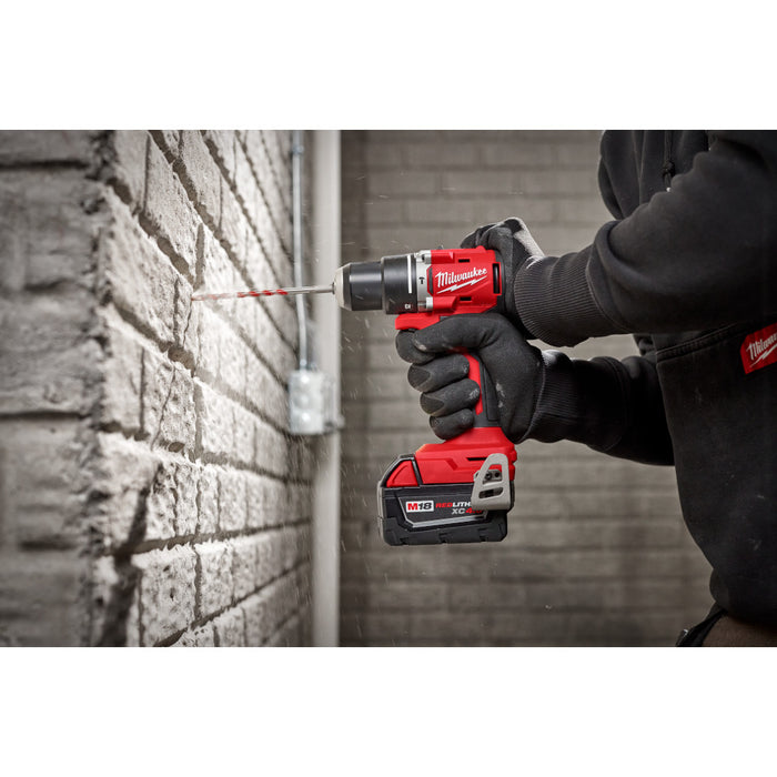 Ensemble de perceuse et visseuse compactes M18