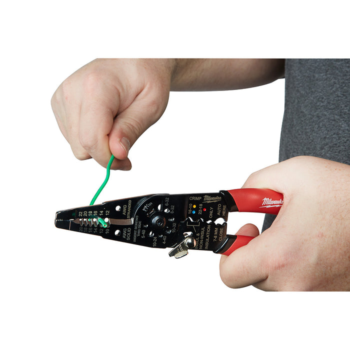 Pince à sertir multi-usage