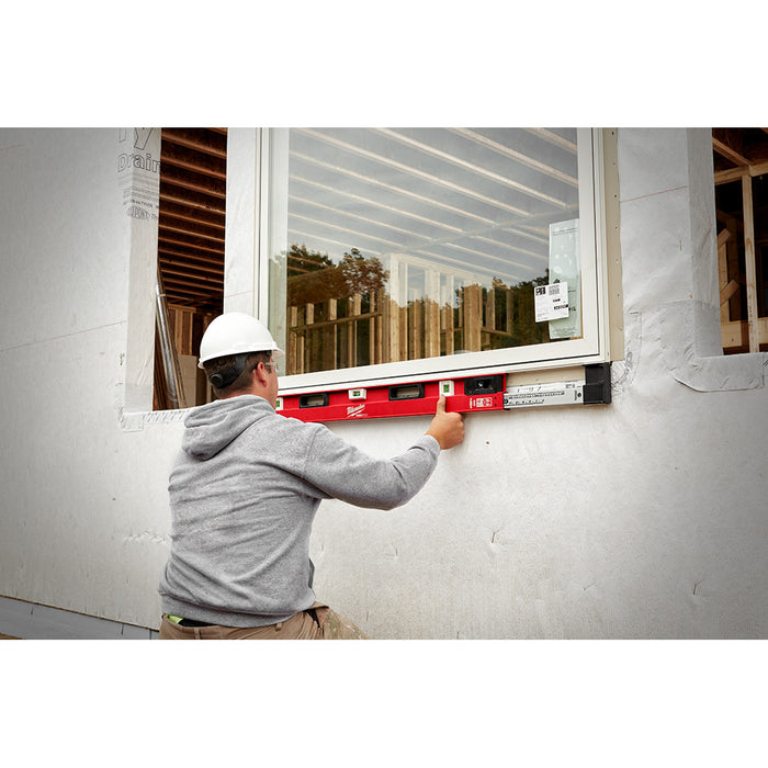 Niveau extensible magnétique 48"-78"