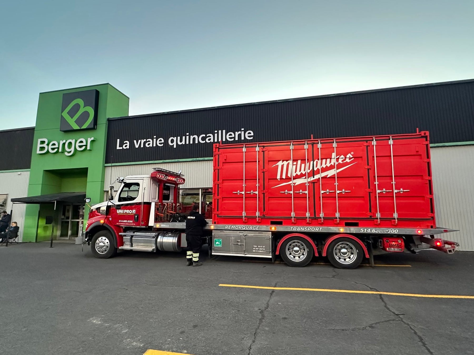 MEGA VENTE Milwaukee - réservez votre 9 octobre