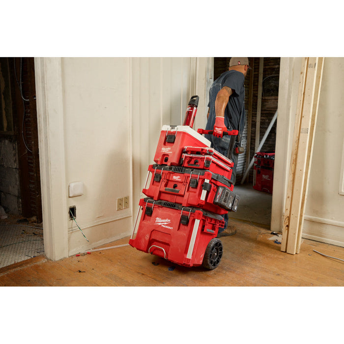 Bouteille en plastique rouge Packout Milwaukee 25 oz